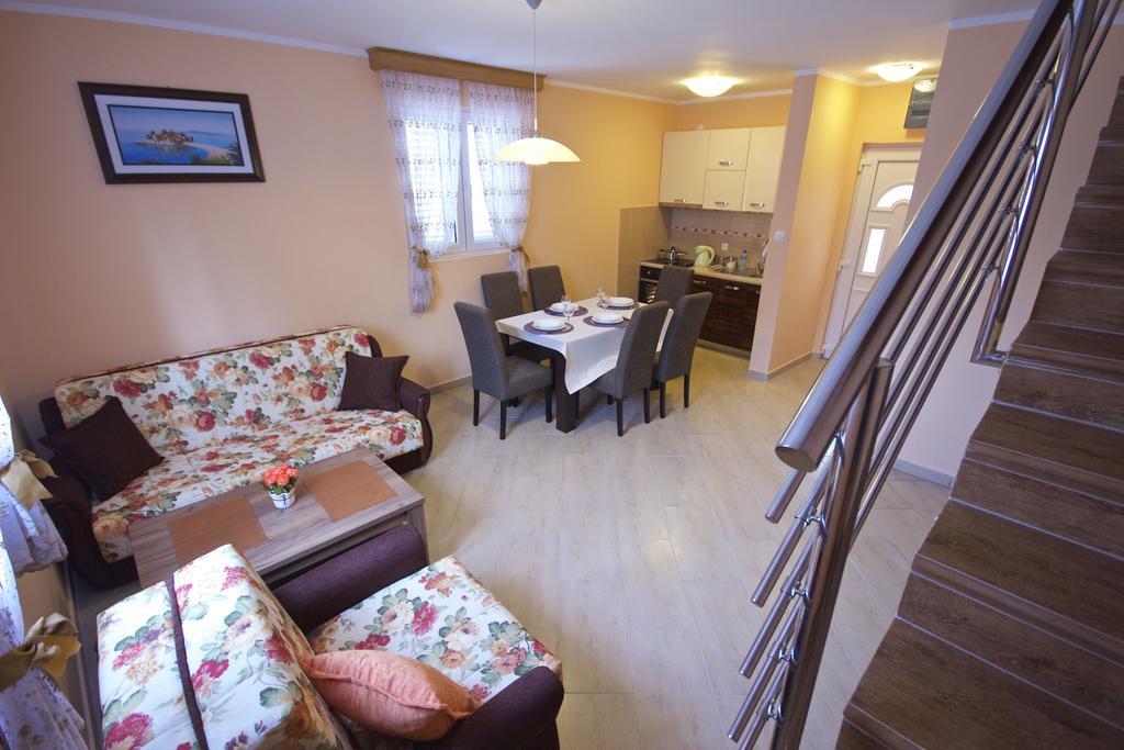 Zanjice Luxury Suite Luštica Esterno foto